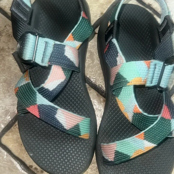 Chaco sandals  EUC size 9 - Picture 6 of 7